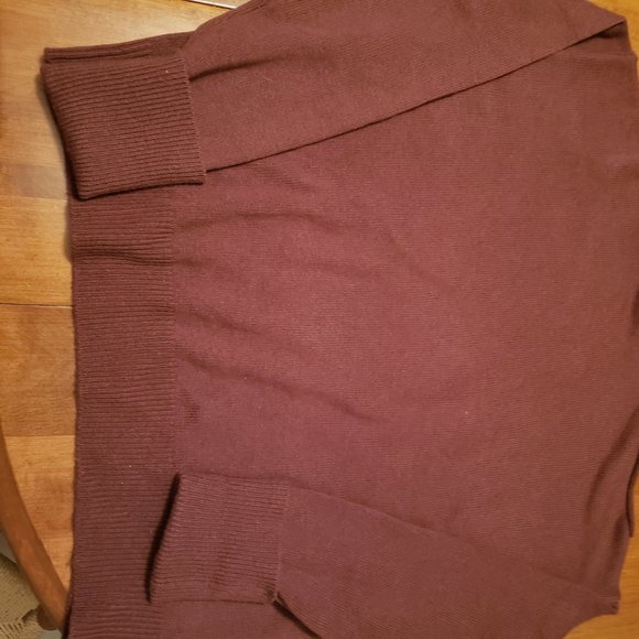 PAIGE SWEATER - Picture 4 of 4